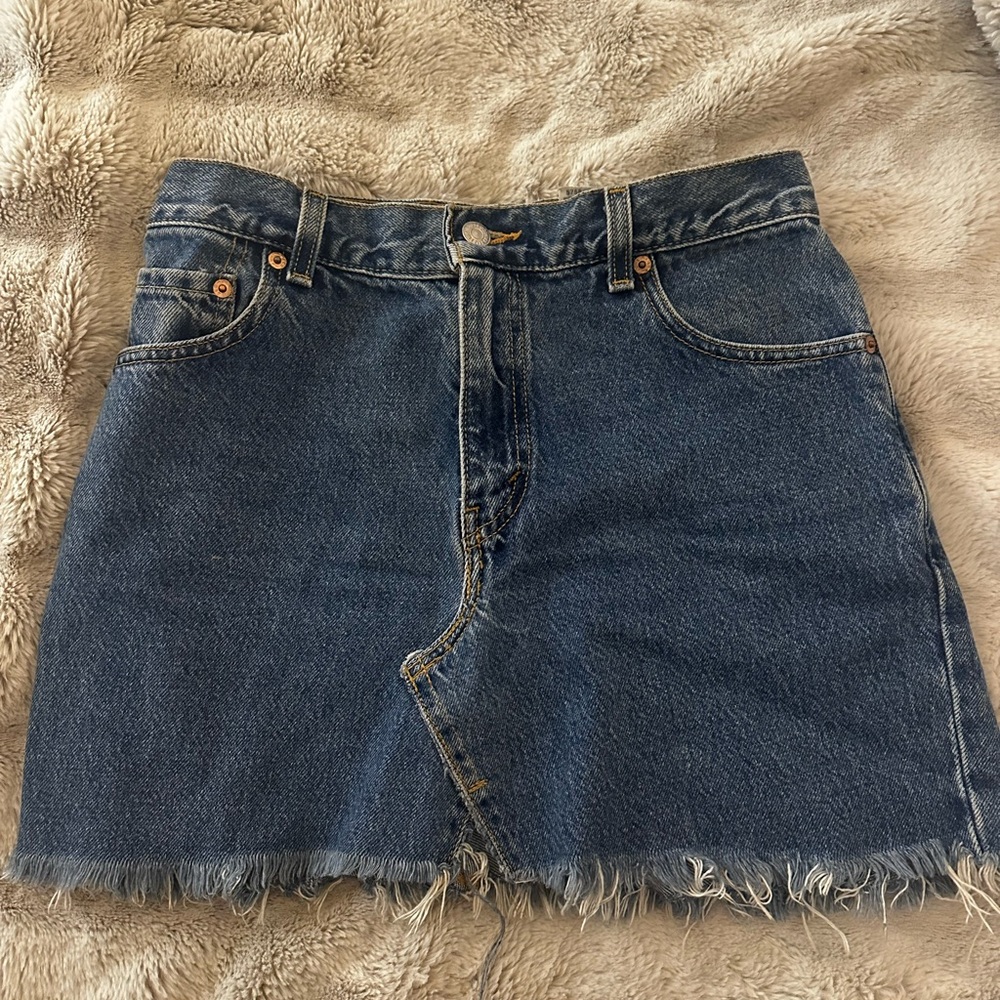 Levi’s Denim Mini Skirt